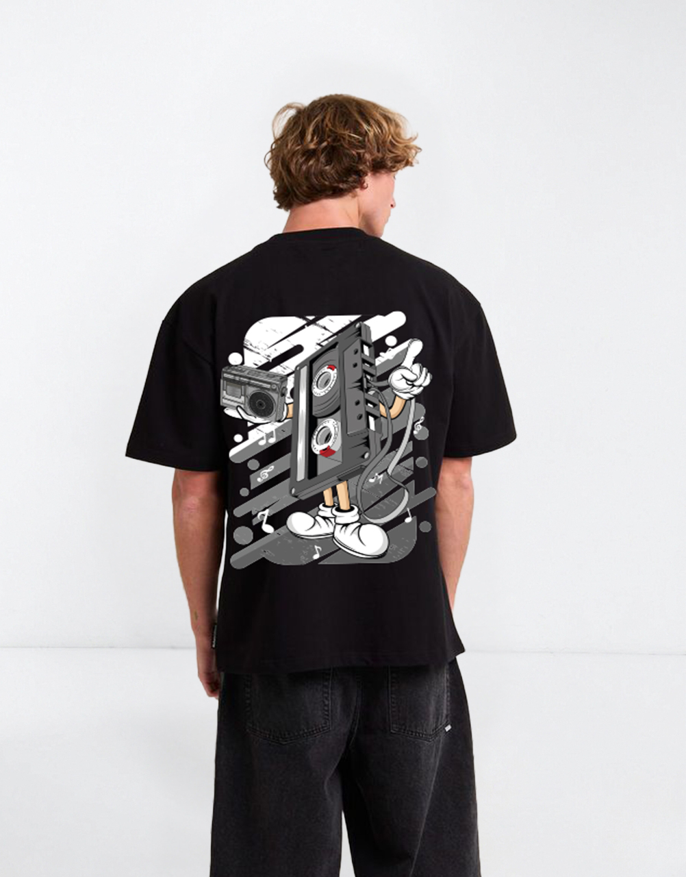 Retro – Image 5